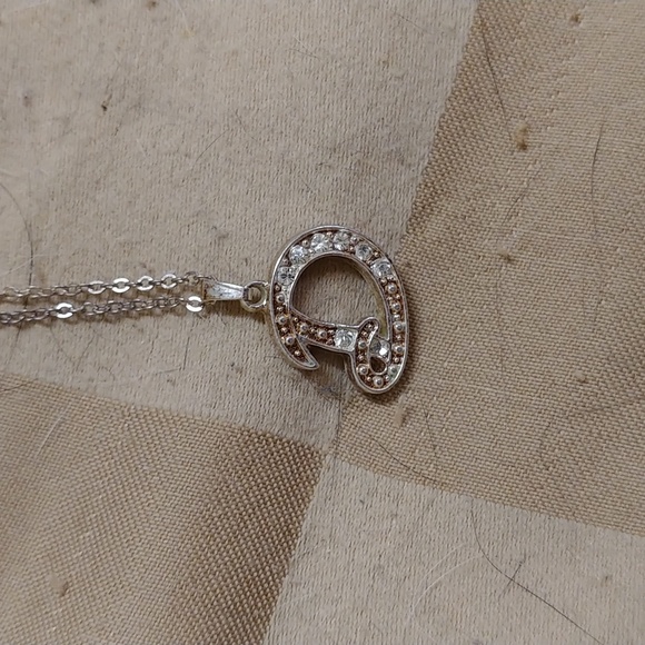 10" "D" necklace - Picture 3 of 4